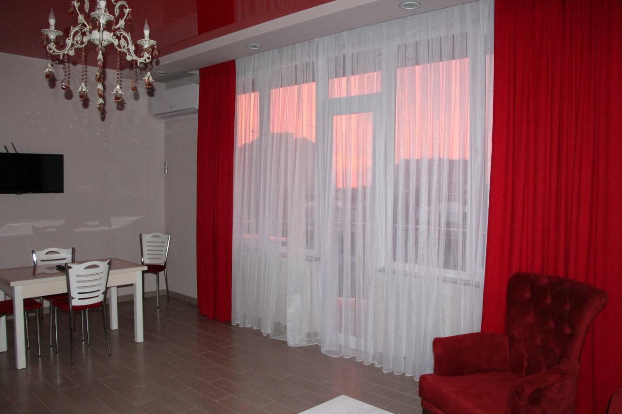 Nakashidze'S Apartments Batoemi Buitenkant foto